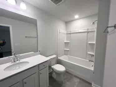 NEW Townhouse 2 rooms room shared