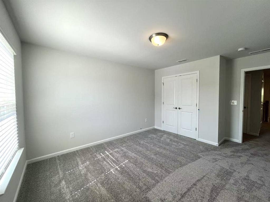 NEW Townhouse 2 rooms room shared