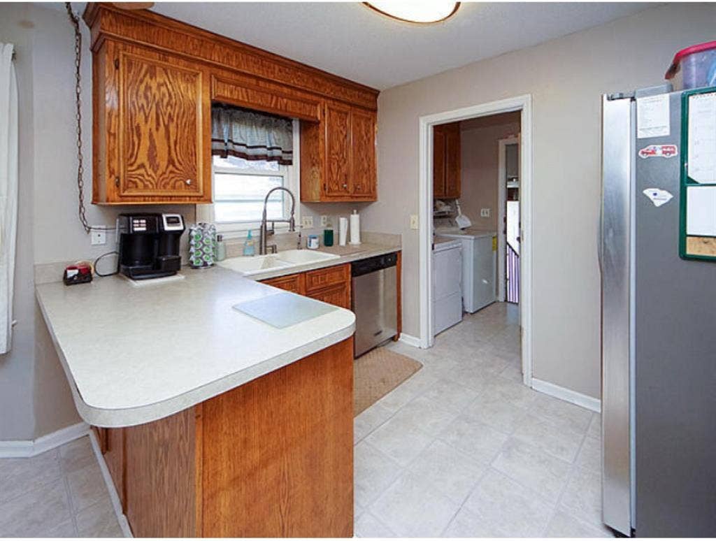 Room near CSU and JBC-NWS (NPTU)