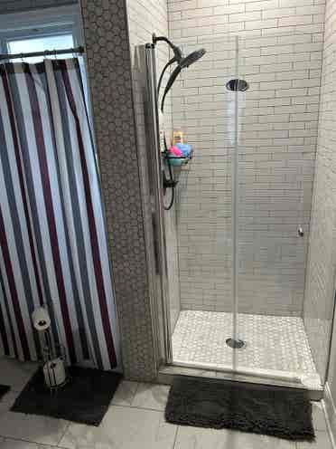 Looking for a roommate