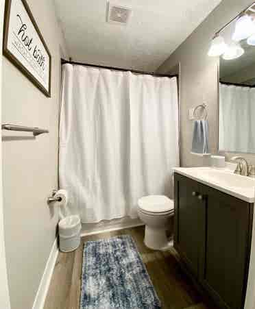 Private Room -Clarksville, IN