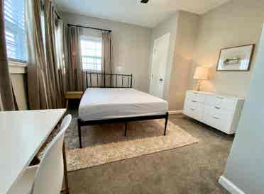 Private Room -Clarksville, IN