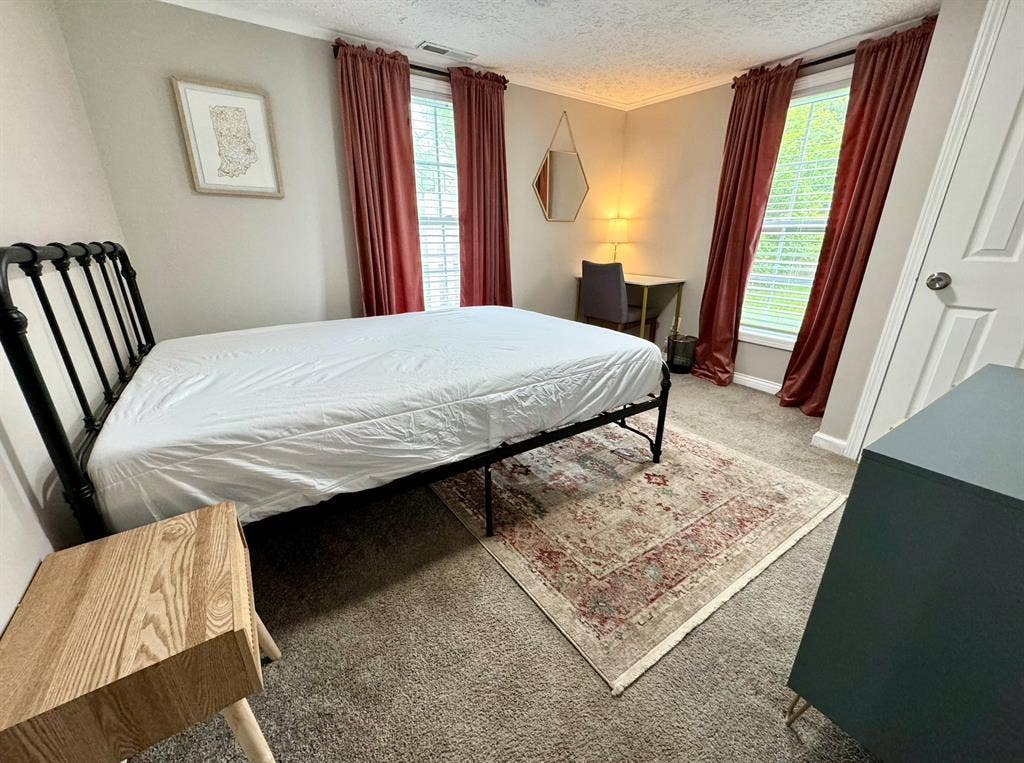 Private Room -Clarksville, IN