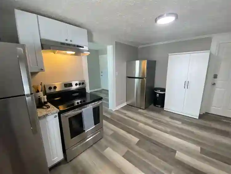 Private Room -Clarksville, IN