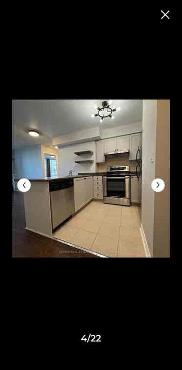 Room for a girl near Square One