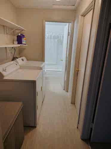 room for rent, Beaverton duplex.