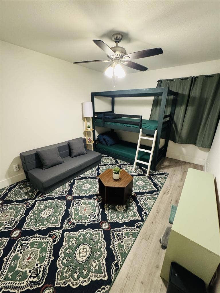 room for rent