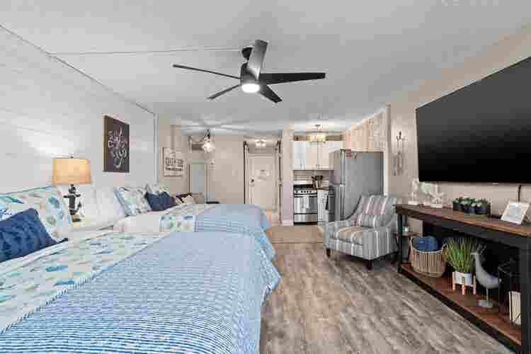 ToG Condo Studio w/ Private Patio