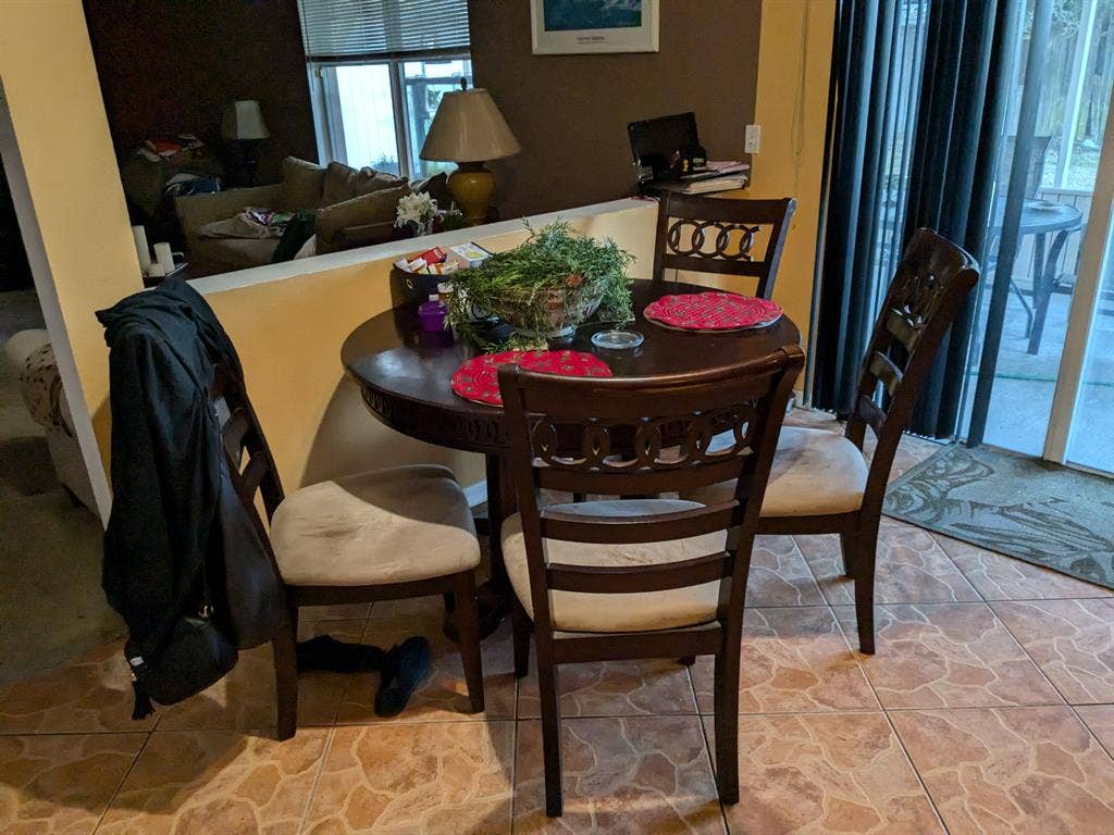 Large 1 bedroom private bath