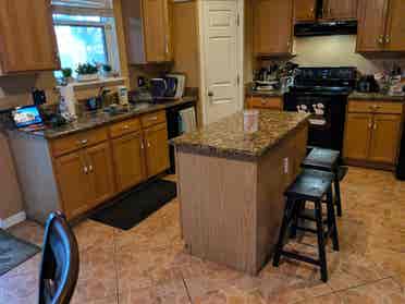 Large 1 bedroom private bath