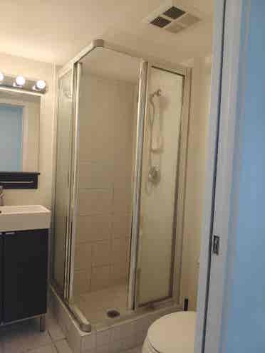 Baths BURNABY APARTMENT