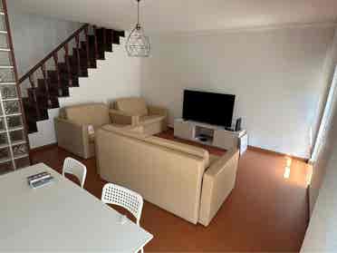 Rooms only girls - Odivelas