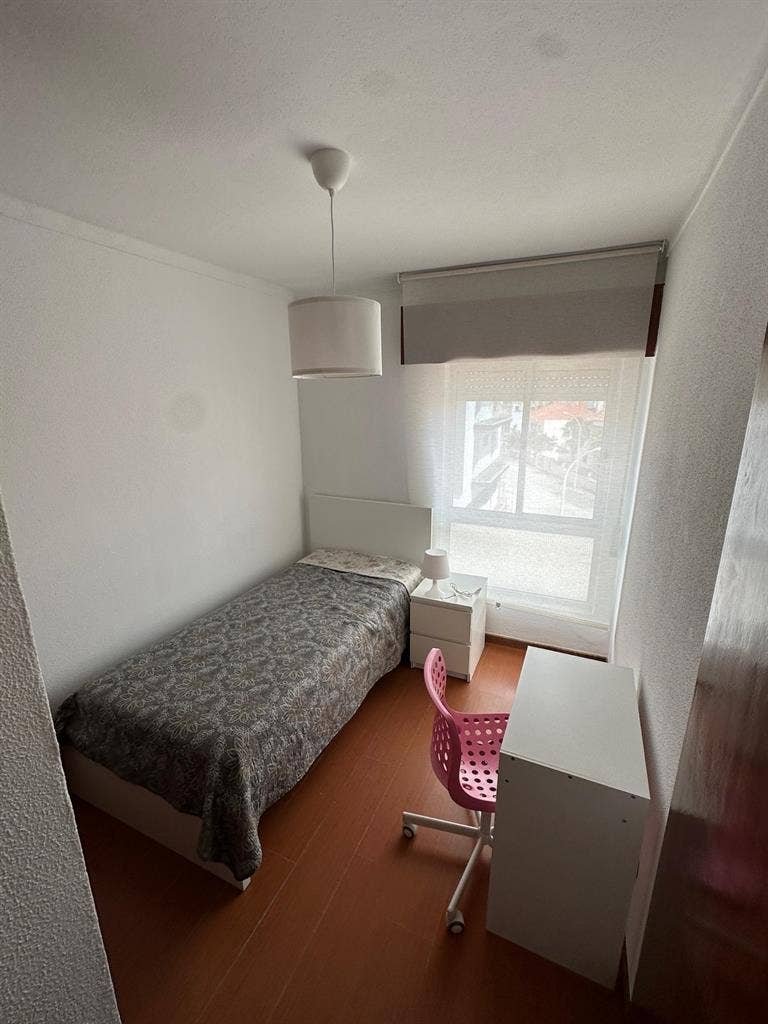 Rooms only girls - Odivelas