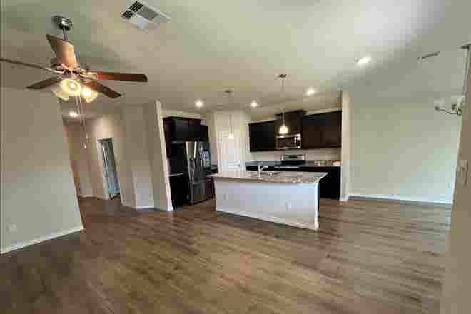 2 Fully Furnished Private Bedrooms!