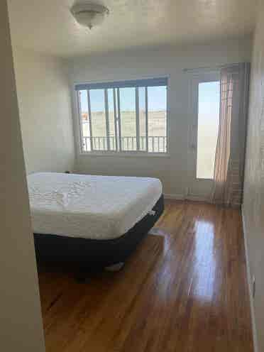 New Listing - Nob Hill