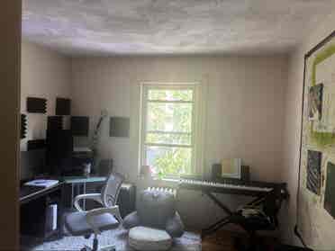 Roommate needed, September move-in!