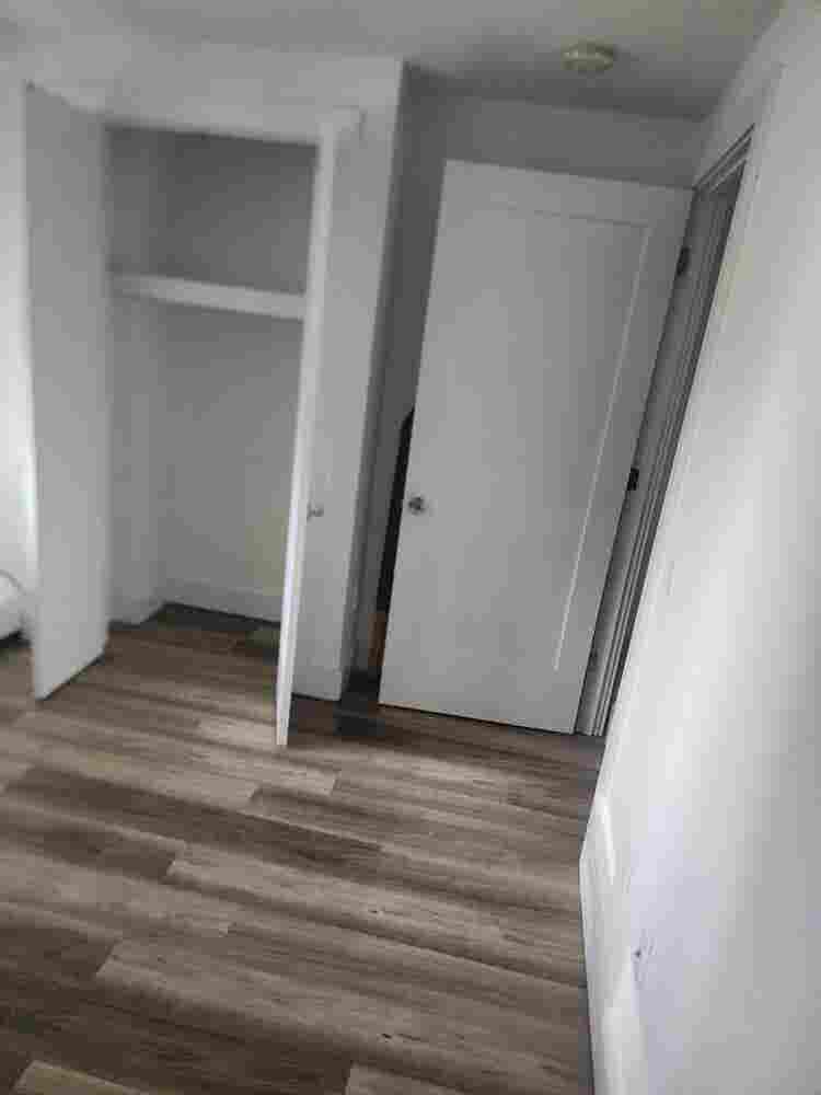 Renting room