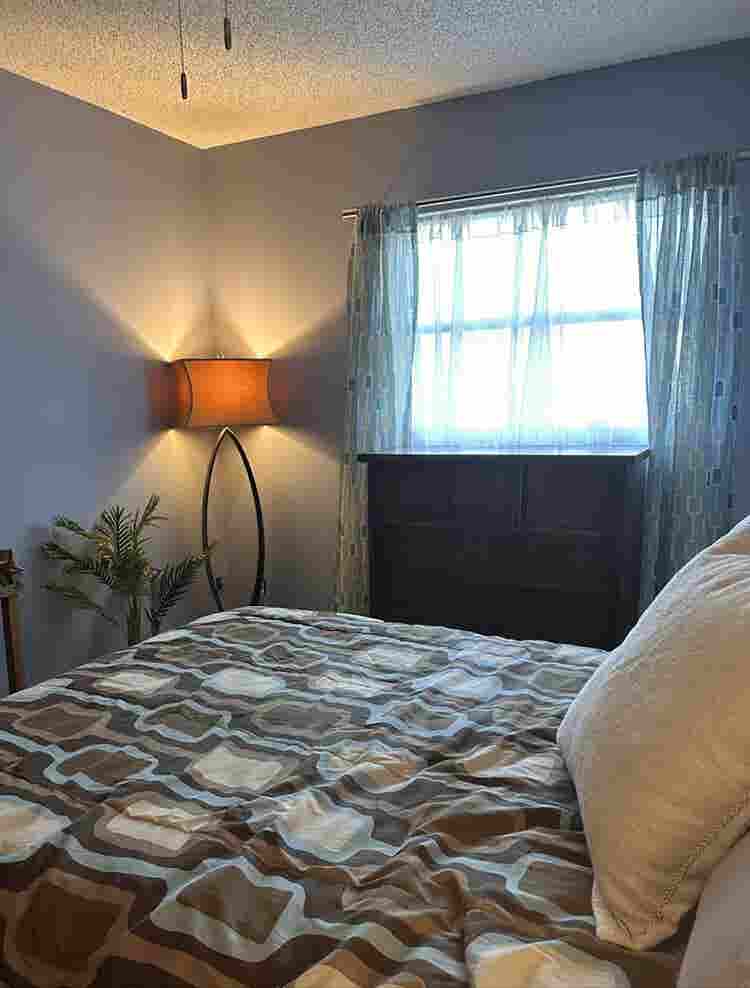 Furnished Studio Apt.
