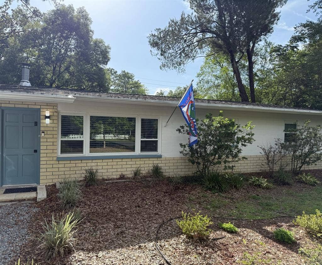 home with 1 bedroom available