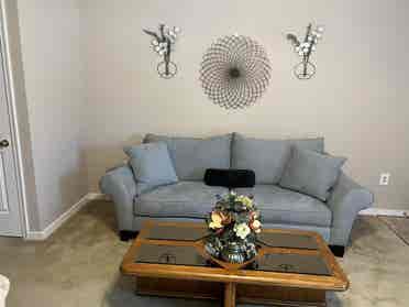 Beautiful townhouse with a room!