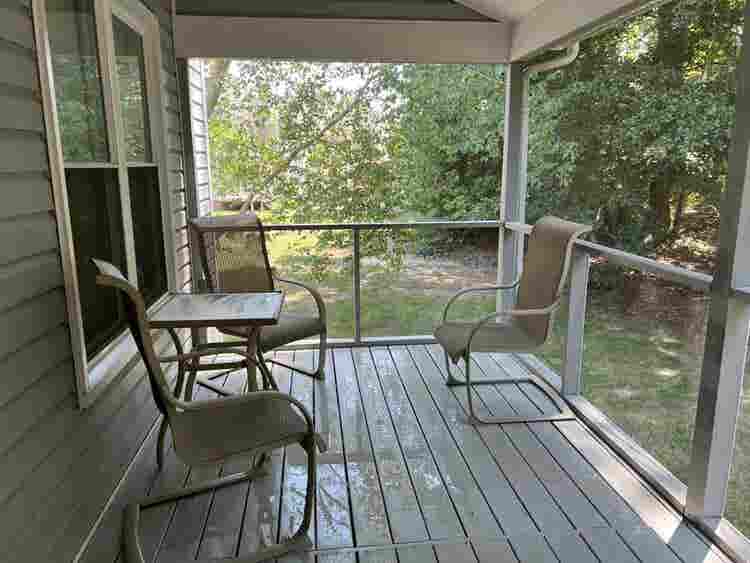 Furnished Room 
Available Now!