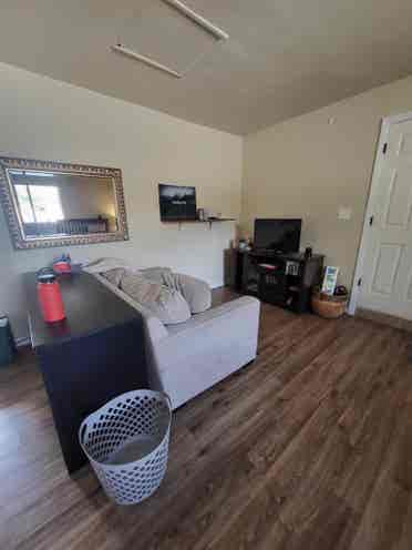 Great room to rent!