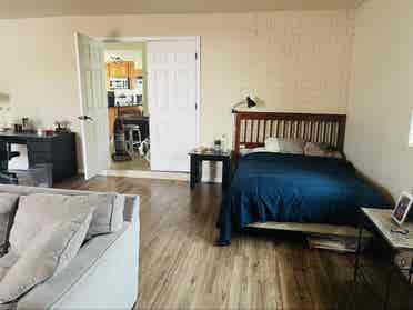 Great room to rent!