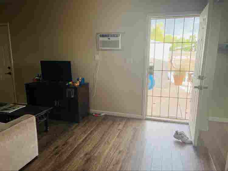 Great room to rent!