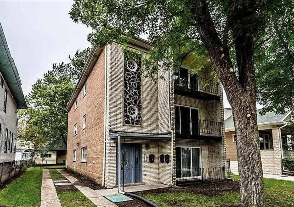 Roommate Wanted for Chicago