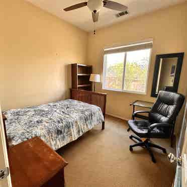 2X Private Rooms for Rent