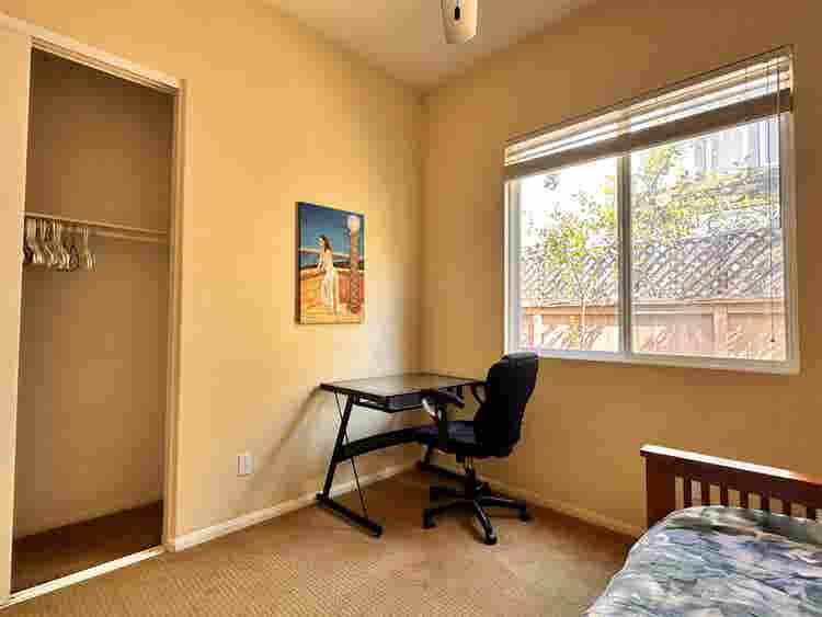 2X Private Rooms for Rent