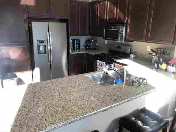 Female Roomie-Aug 1 MoveIn-Utl Incl