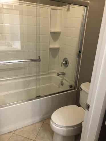 Female Roomie-Aug 1 MoveIn-Utl Incl