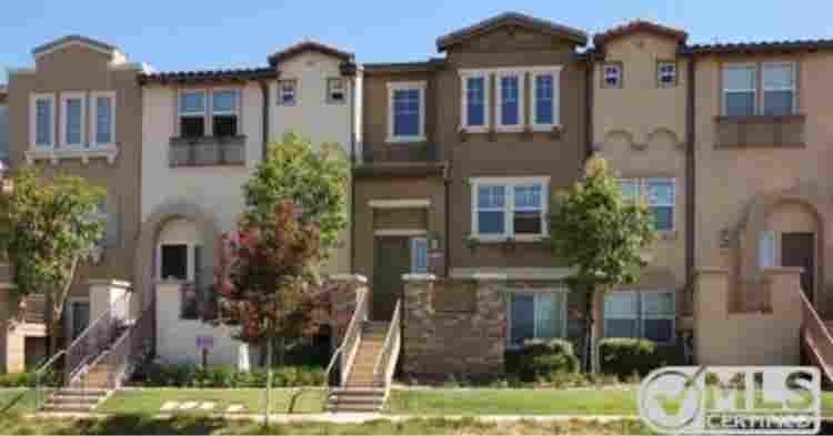 Female Roomie-Aug 1 MoveIn-Utl Incl