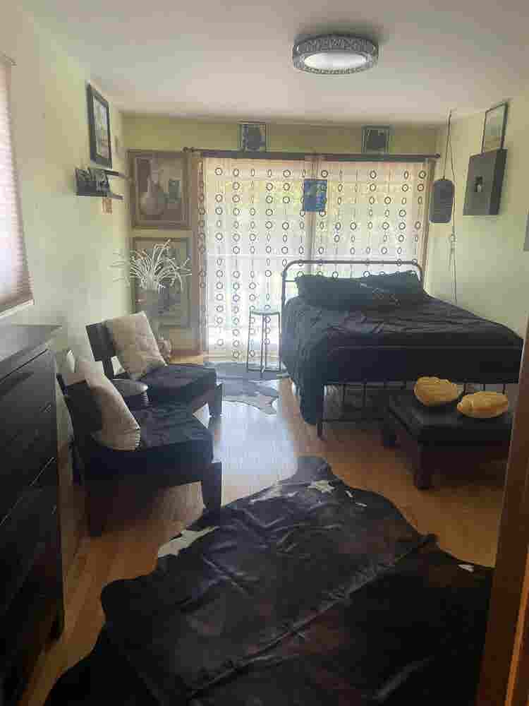 Fully furnished room walk in closet