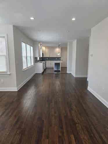 Stunning renovated apartment