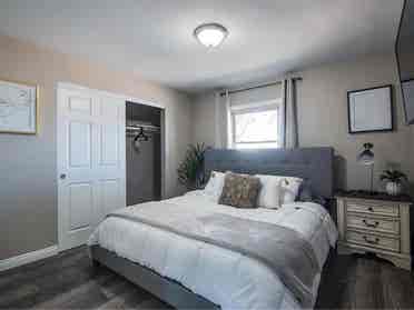 ROOM FOR RENT IN ART DISTRICT