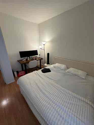 ✨Clean Spacious Room Midtown South✨