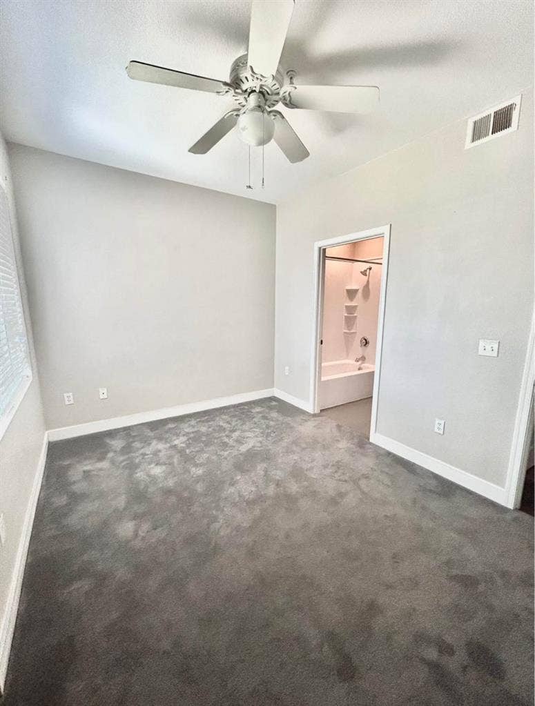 Room for rent in North Phoenix