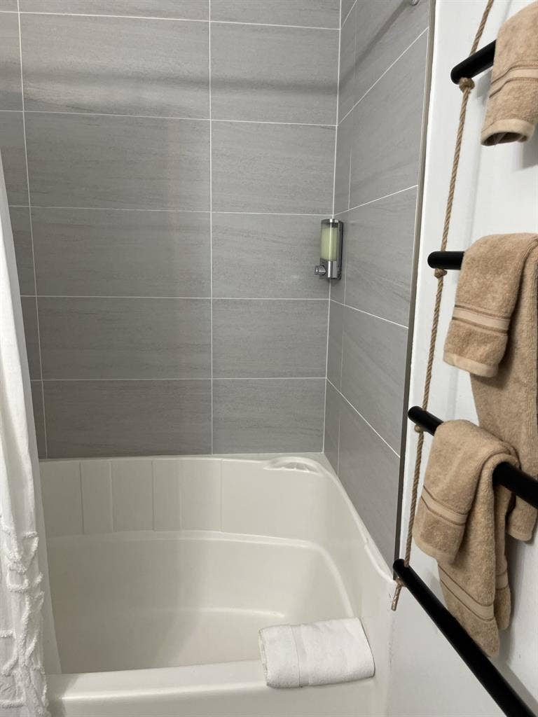 Furnished Home in JT!