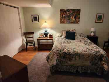Beautiful large room in Pikesville
