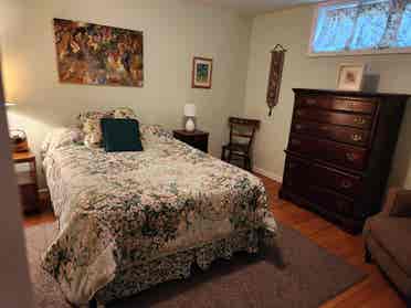 Beautiful large room in Pikesville