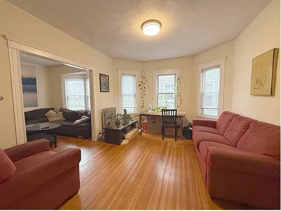 Room for rent - year lease