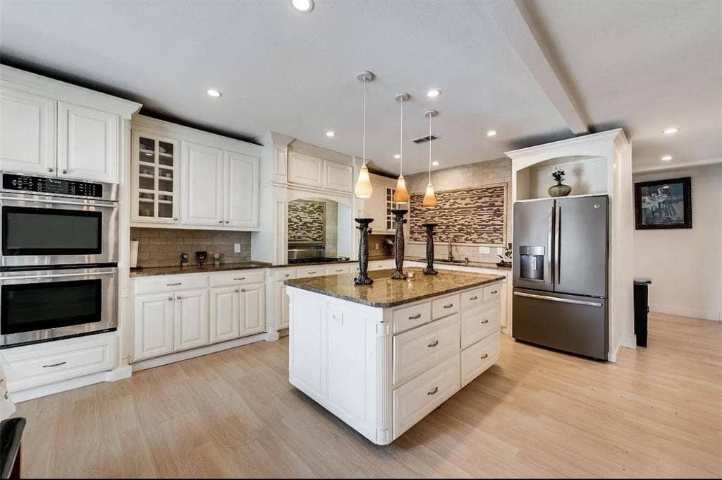 1BR w/ Private Entry, ALL Utilities