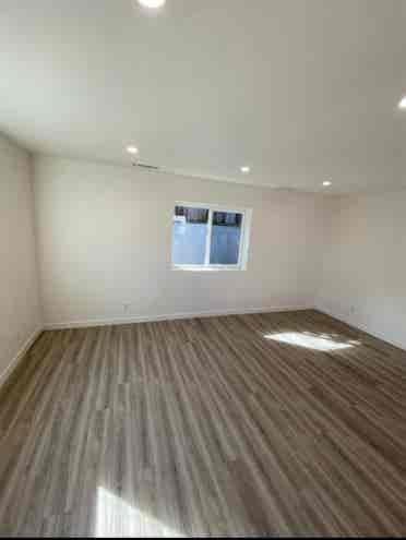 Back House for rent in late August