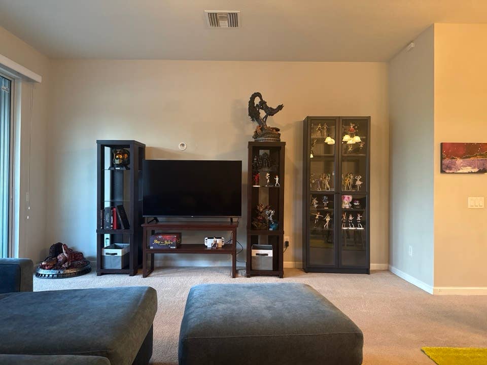 Room - Brandon - Gated Community
