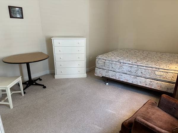 Nice room in a quite community