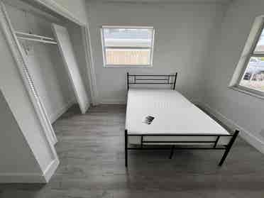 Single room in 4 BR home