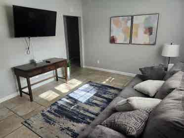 Private room, utilities included