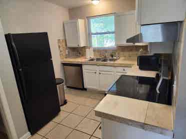 Private room, utilities included